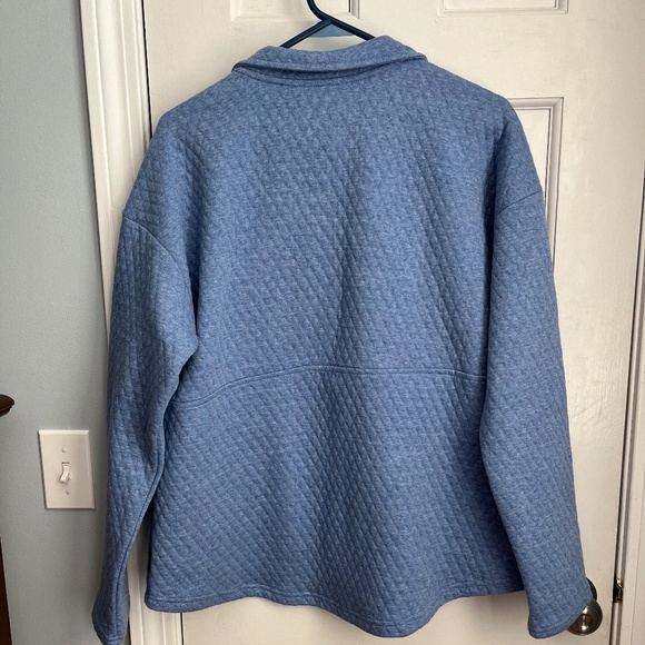 Eddie Bauer quilted 1/2 zip pullover,  Size L.  NWT - Picture 4 of 5